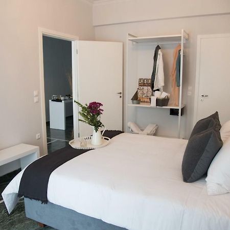 Appartamento Living Near Acropolis By Sylvia Staikou 2Nd & 3D Floor Atene Esterno foto