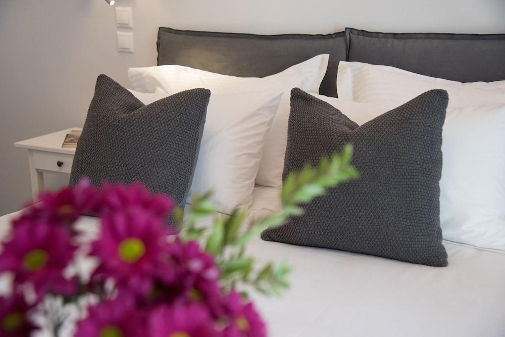 Appartamento Living Near Acropolis By Sylvia Staikou 2Nd & 3D Floor Atene Esterno foto