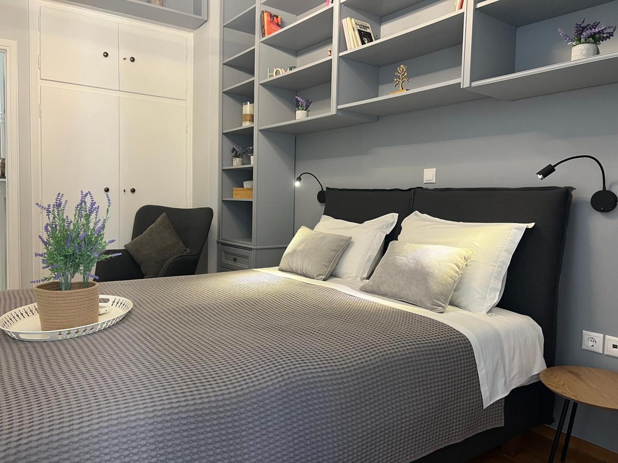 Appartamento Living Near Acropolis By Sylvia Staikou 2Nd & 3D Floor Atene Esterno foto