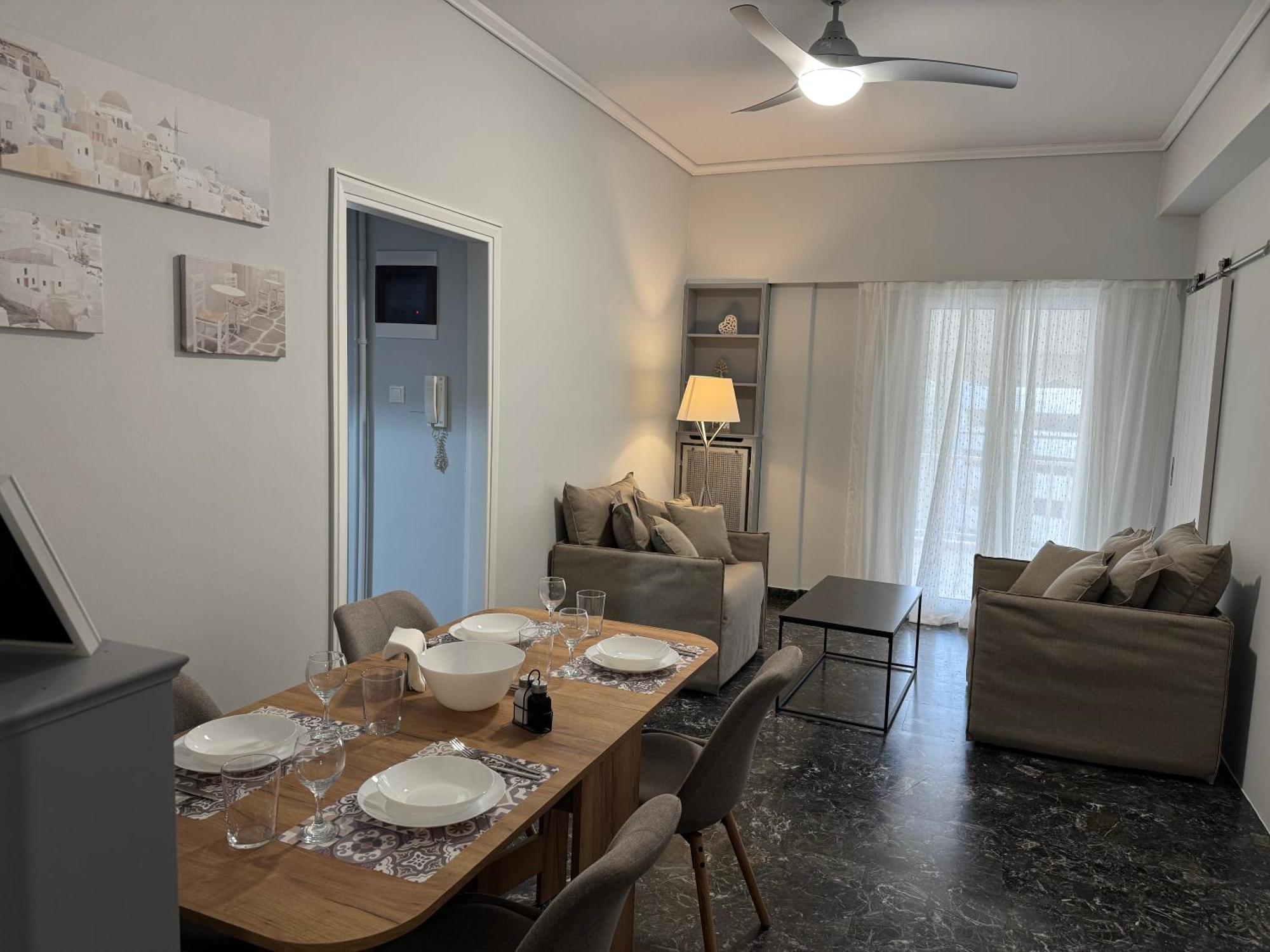 Appartamento Living Near Acropolis By Sylvia Staikou 2Nd & 3D Floor Atene Esterno foto