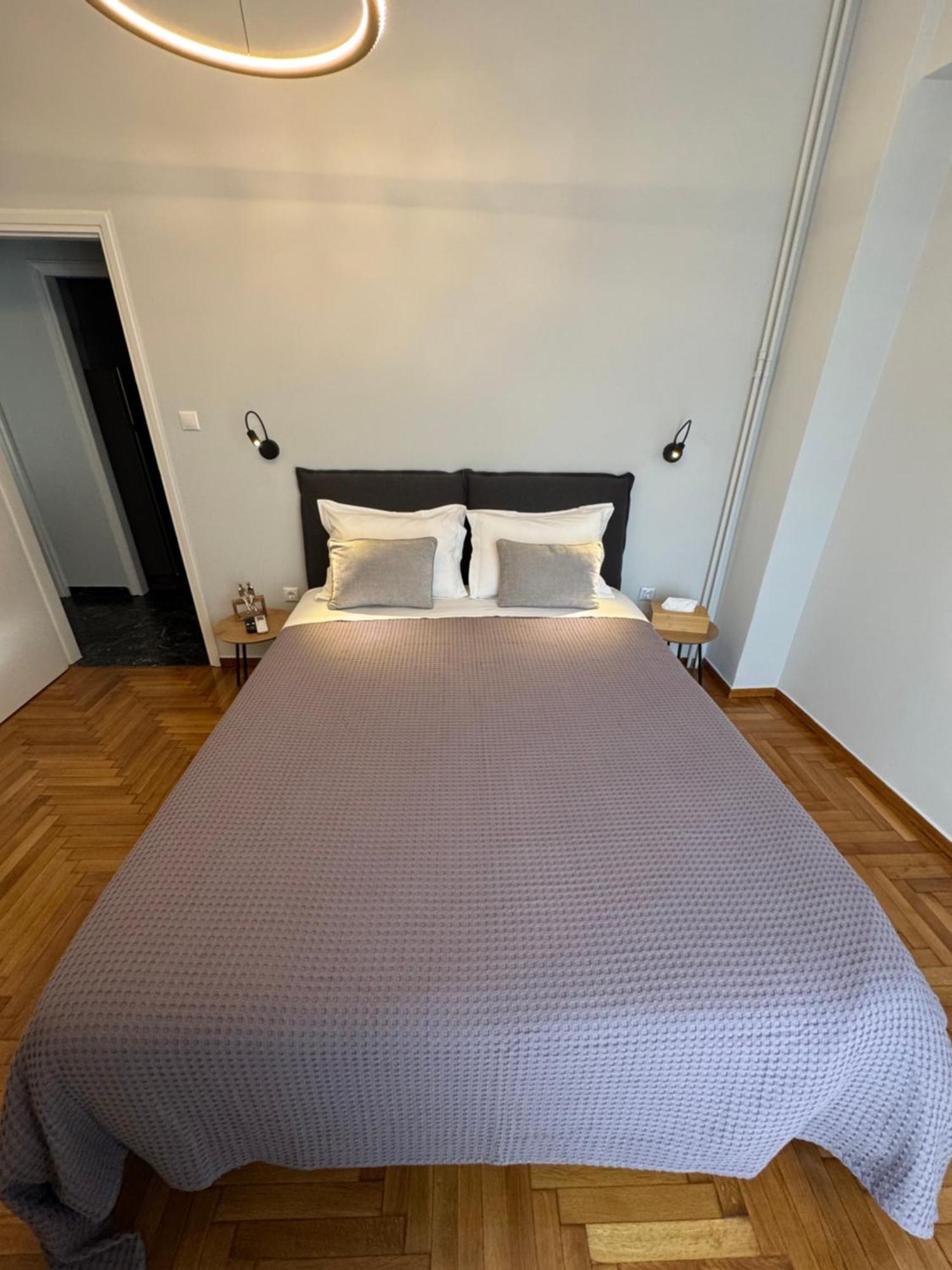 Appartamento Living Near Acropolis By Sylvia Staikou 2Nd & 3D Floor Atene Esterno foto