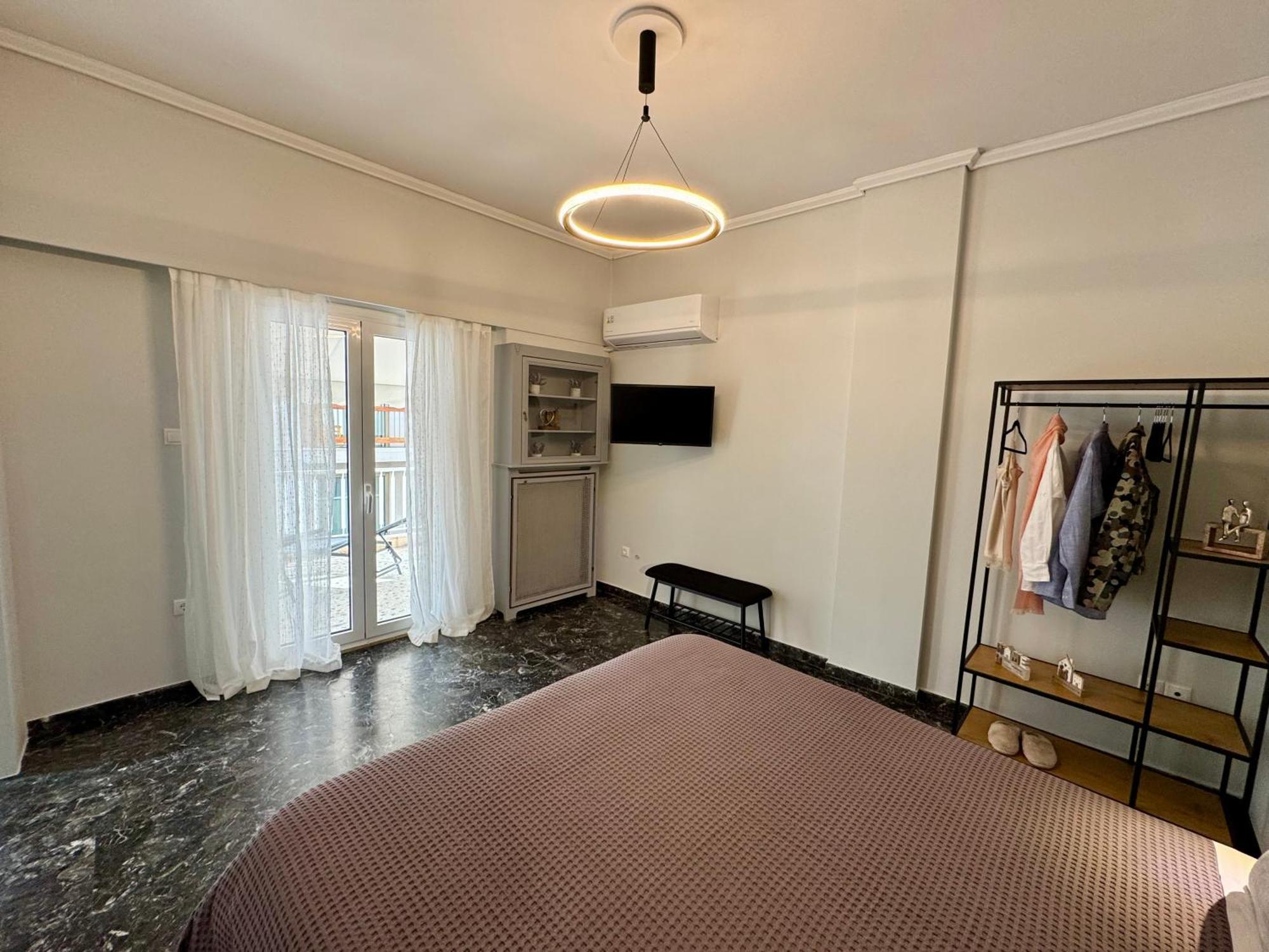 Appartamento Living Near Acropolis By Sylvia Staikou 2Nd & 3D Floor Atene Esterno foto