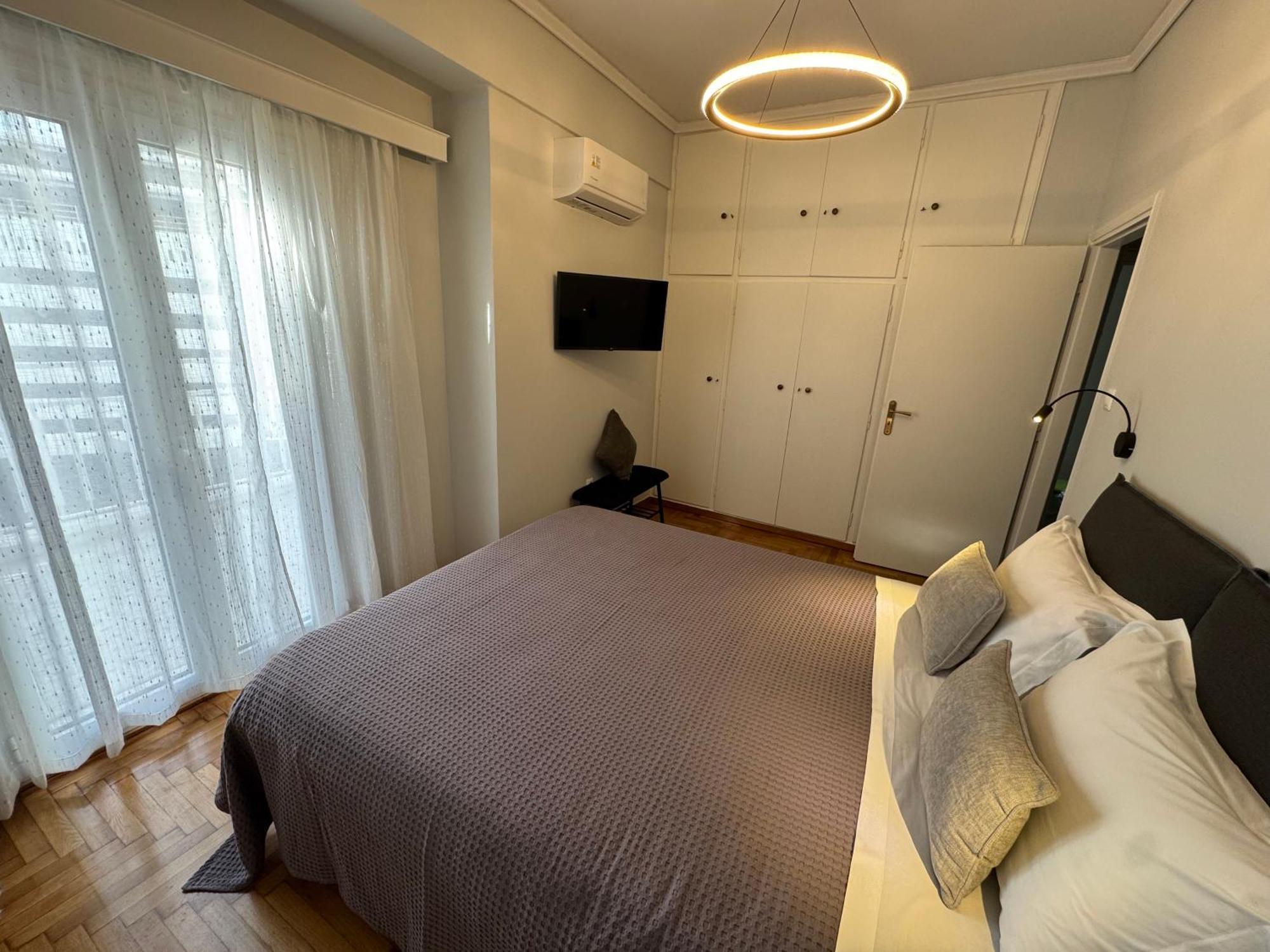 Appartamento Living Near Acropolis By Sylvia Staikou 2Nd & 3D Floor Atene Esterno foto