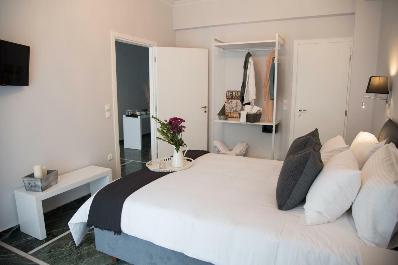 Appartamento Living Near Acropolis By Sylvia Staikou 2Nd & 3D Floor Atene Esterno foto