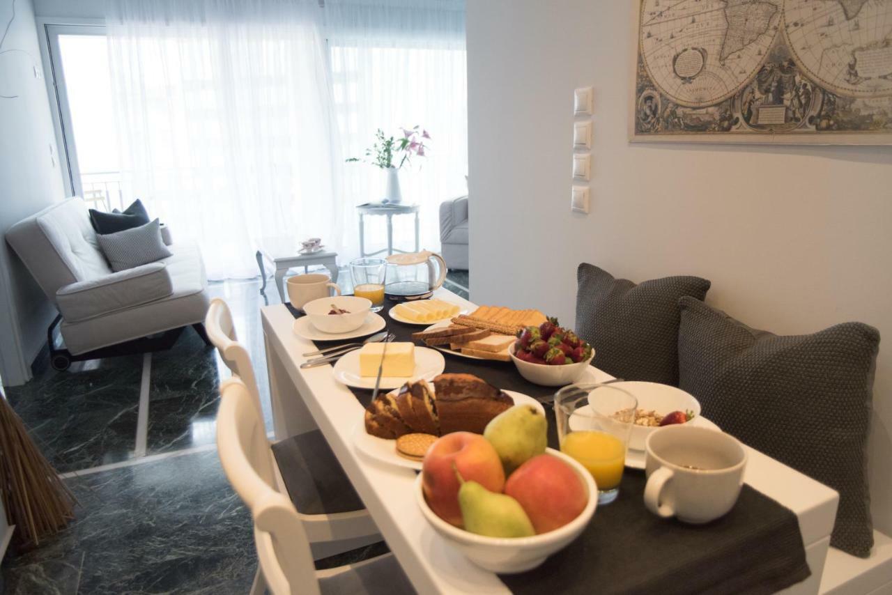 Appartamento Living Near Acropolis By Sylvia Staikou 2Nd & 3D Floor Atene Esterno foto